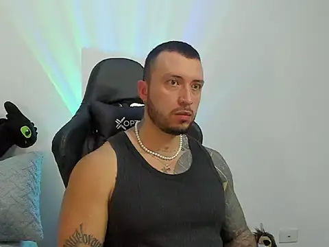 Dave-Max01 online show from October 24, 2025, 10:00 am