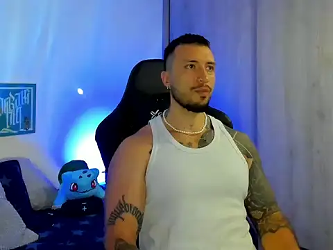 Dave-Max01 online show from March 2, 2026, 12:45 pm