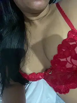 Brunamorenago online show from May 21, 2026, 10:11 am