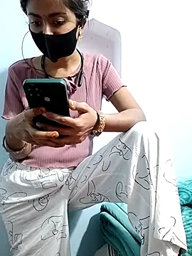 Payal G online show from November 18, 2025, 4:44 pm