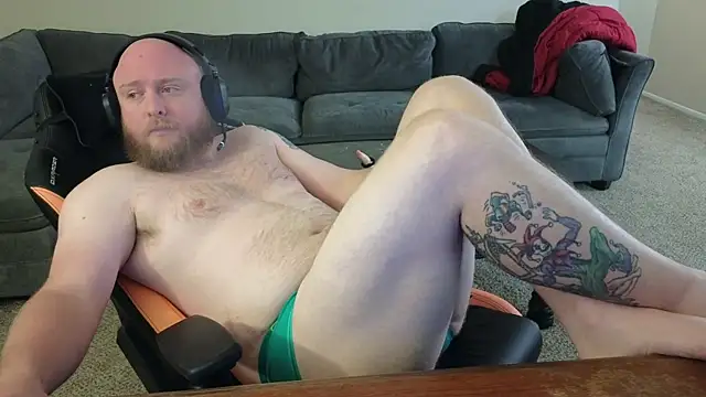 Snapshot of theballboy1 chatting on November 3, 2025, 3:30 am theballboy1 online show from November 3, 2025, 3:30 am