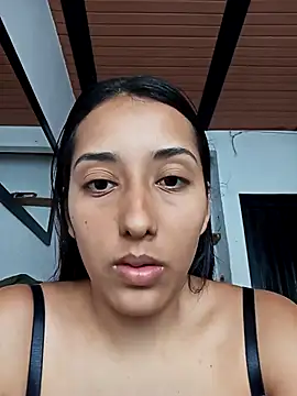 Queen sofya online show from November 5, 2025, 5:24 pm