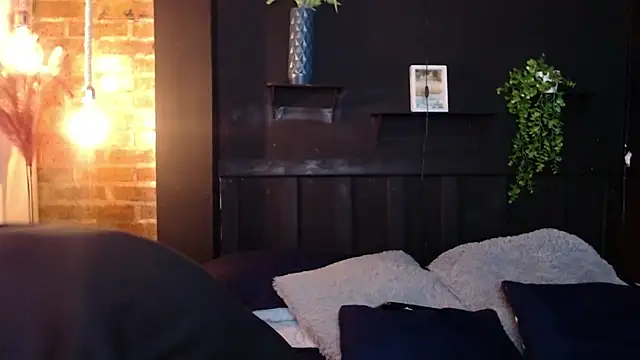 camerongrey online show from October 25, 2025, 1:46 am