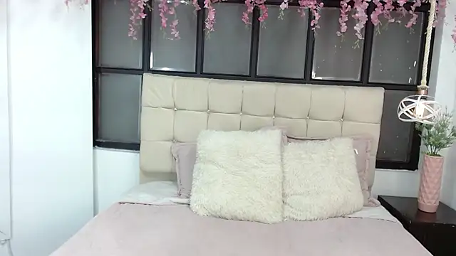 camerongrey online show from November 2, 2025, 1:52 am