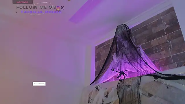 tahhlia rouge online show from October 27, 2025, 7:07 pm