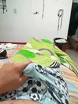 enrique-12 online show from October 30, 2025, 6:26 am