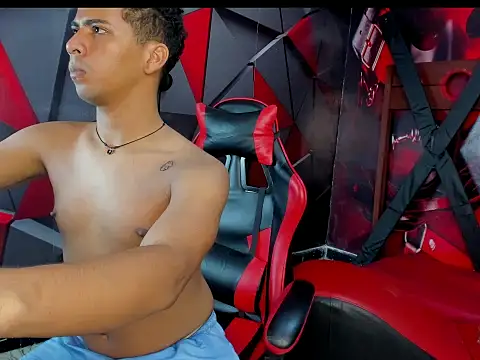 Raphael LatinBoy online show from October 21, 2025, 5:08 am