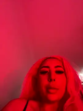 zara bellexx online show from October 15, 2025, 3:34 pm