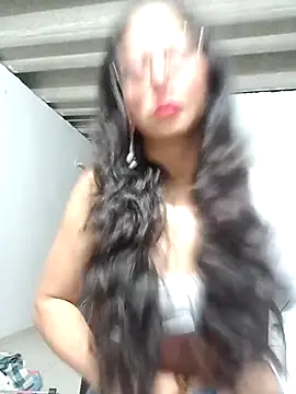 Eloisa smith online show from October 16, 2025, 4:13 am