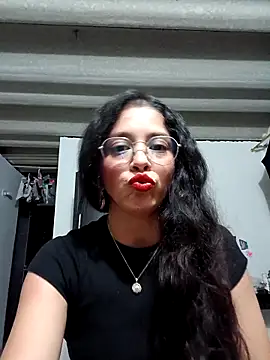 Eloisa smith online show from October 29, 2025, 4:59 am