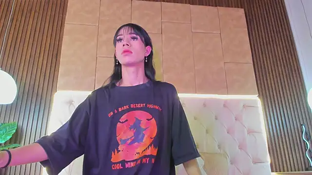 Snapshot of AAliss_Starr chatting on October 22, 2025, 1:06 am AAliss Starr online show from October 22, 2025, 1:06 am