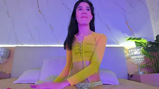 Snapshot of AAliss_Starr chatting on November 5, 2025, 2:44 am AAliss Starr online show from November 5, 2025, 2:44 am