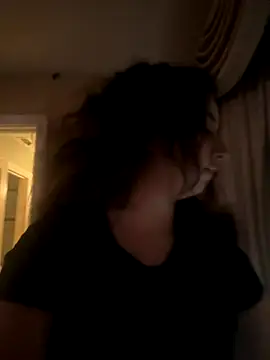 Snapshot of tiffanyxoxo515 chatting on November 4, 2025, 9:47 pm tiffanyxoxo515 online show from November 4, 2025, 9:47 pm