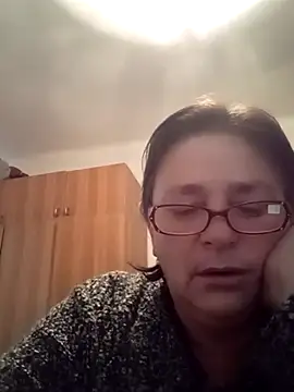 Snapshot of MilaCold5443 chatting on October 29, 2025, 5:53 am MilaCold5443 online show from October 29, 2025, 5:53 am