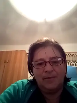 Snapshot of MilaCold5443 chatting on November 4, 2025, 6:45 am MilaCold5443 online show from November 4, 2025, 6:45 am