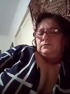 MilaCold5443 online show from January 7, 2026, 6:10 pm