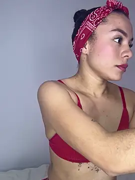 Snapshot of Crystal_555 chatting on October 16, 2025, 6:03 am Crystal 555 online show from October 16, 2025, 6:03 am