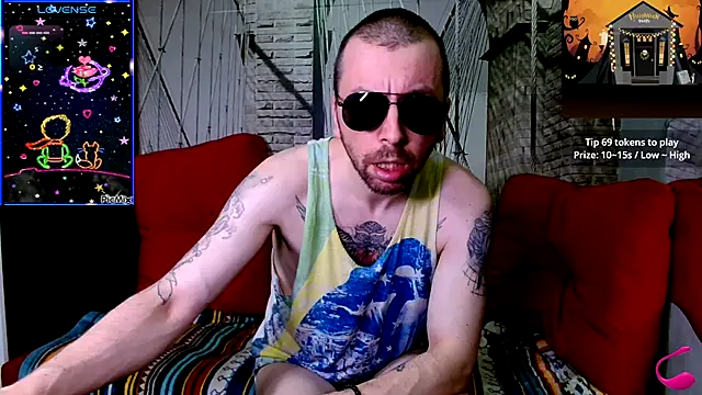 Markus Rivas online show from October 14, 2025, 10:32 pm