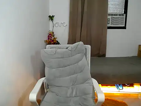 Snapshot of im_urloveone chatting on October 25, 2025, 9:42 pm im urloveone online show from October 25, 2025, 9:42 pm