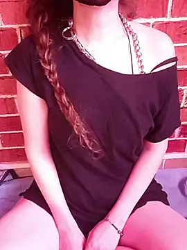 Heelite online show from October 21, 2025, 1:56 pm