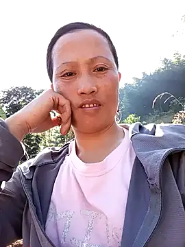 jerry-xx online show from December 1, 2025, 3:44 am