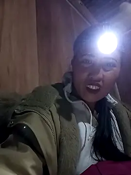 jerry-xx online show from February 3, 2026, 7:19 pm