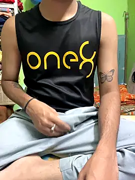 foxythebold online show from December 16, 2025, 5:40 pm