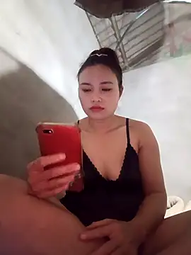 Rabbit-small online show from December 5, 2025, 1:03 am