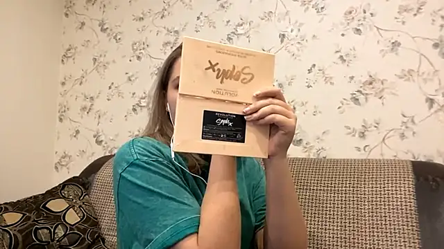 Ohendraper online show from October 24, 2025, 11:06 am