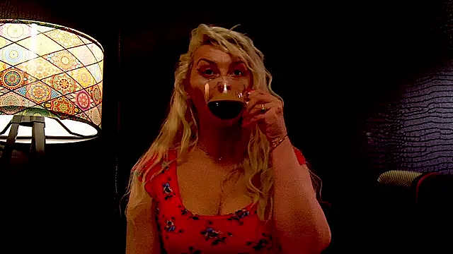 LeticiaReys online show from February 23, 2026, 11:29 am