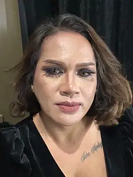 Snapshot of softhearted_sweet chatting on October 14, 2025, 2:29 pm softhearted sweet online show from October 14, 2025, 2:29 pm