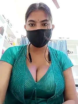 Snapshot of Hot_radhaji chatting on April 12, 2026, 5:34 am Hot radhaji online show from April 12, 2026, 5:34 am