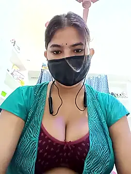 Snapshot of Hot_radhaji chatting on April 26, 2026, 1:58 am Hot radhaji online show from April 26, 2026, 1:58 am