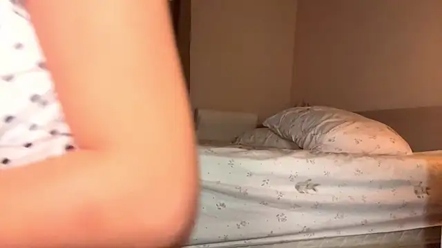 Sweetie Natasha online show from April 17, 2026, 10:46 pm