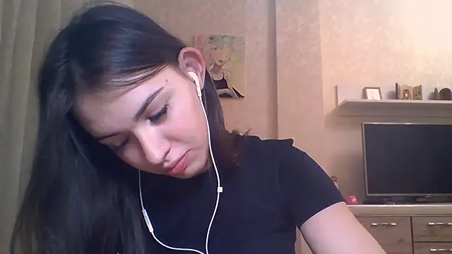 CeyaLier online show from November 6, 2025, 5:47 pm