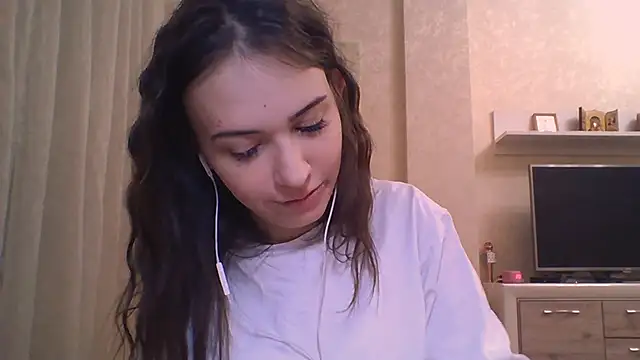 CeyaLier online show from November 21, 2025, 5:22 pm