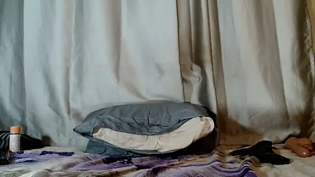 SexyBitch29 online show from October 29, 2025, 8:21 pm