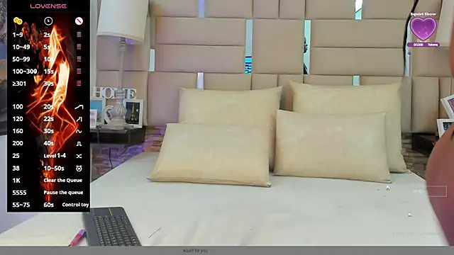 BeverlyMadison  online show from October 30, 2025, 12:39 pm