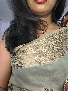 Snapshot of Janu-hasena chatting on June 30, 2026, 11:44 am Janu-hasena online show from June 30, 2026, 11:44 am