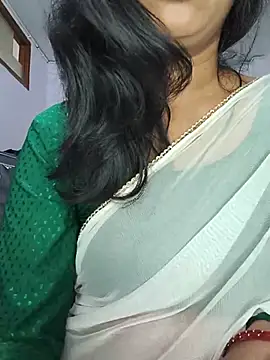 Snapshot of Janu-hasena chatting on July 1, 2026, 2:02 am Janu-hasena online show from July 1, 2026, 2:02 am