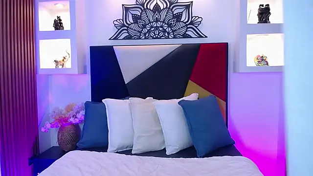 Emo Boy  online show from March 1, 2026, 8:22 pm