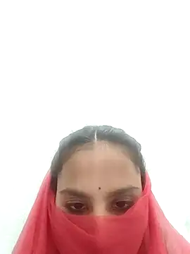 RAYI Queen 15 online show from November 29, 2025, 3:26 pm