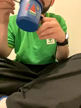 Nasho172737 online show from December 1, 2025, 5:51 pm