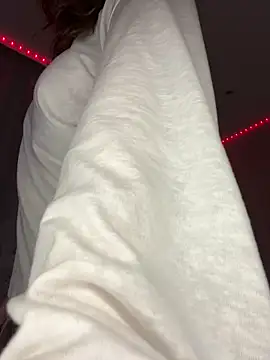 whorimi online show from November 2, 2025, 3:58 pm