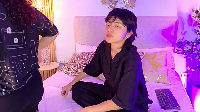 AngelandKai online show from November 7, 2025, 3:06 am