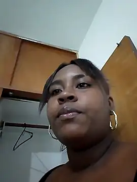 NaomiGrace  online show from October 12, 2025, 10:47 am