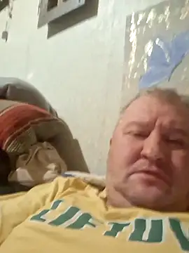 Snapshot of Dariusxxx14 chatting on October 20, 2025, 2:12 am Dariusxxx14 online show from October 20, 2025, 2:12 am