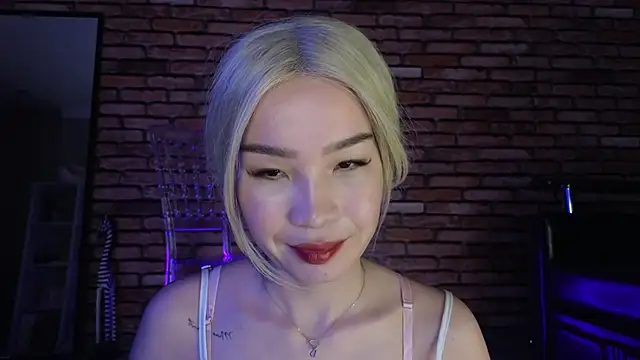 saya li1 online show from November 10, 2025, 7:46 pm