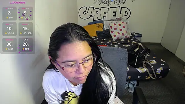 Miss  kendra  online show from January 5, 2026, 8:45 pm