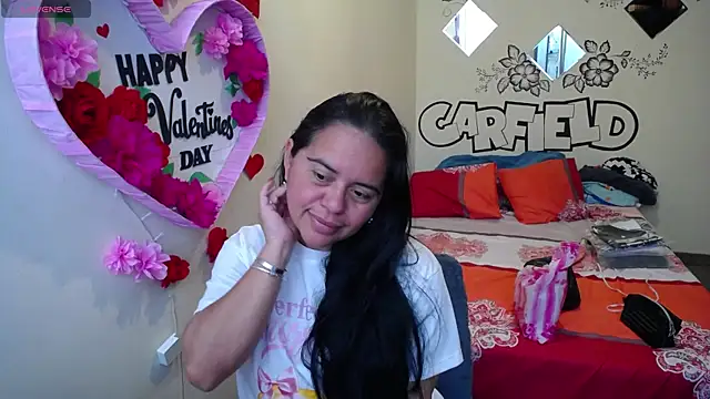 Miss  kendra  online show from February 15, 2026, 4:58 pm